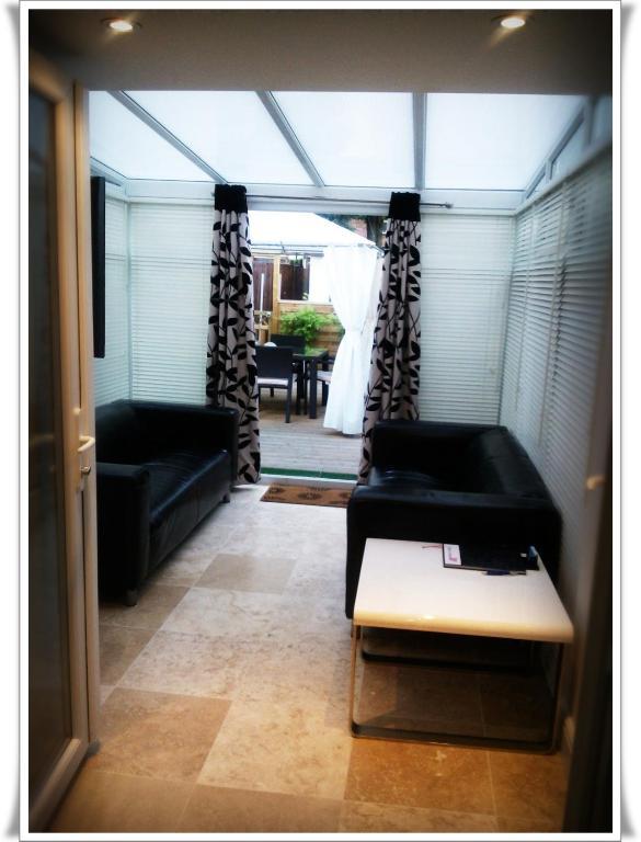 London Malvern Road Rooms To Let Exteriör bild